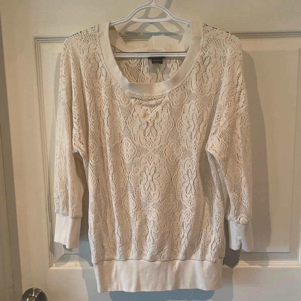 Torrid size 0 lace quarter length sleeve